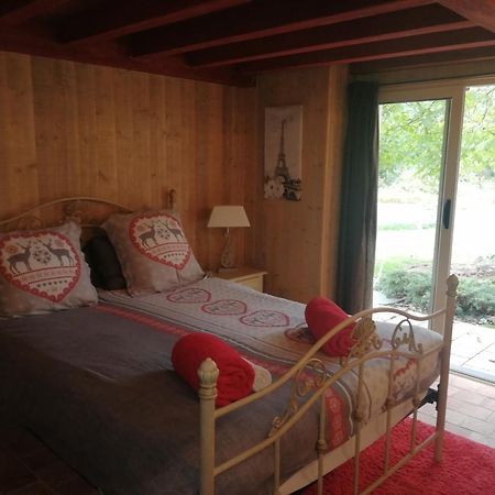 Gite Belle Fontaine Otel Angrie Dış mekan fotoğraf