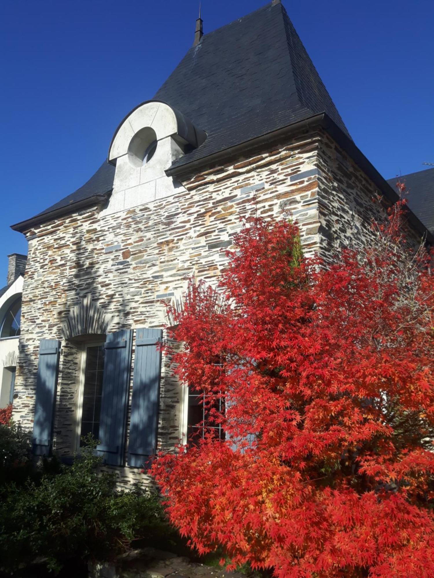 Gite Belle Fontaine Otel Angrie Dış mekan fotoğraf